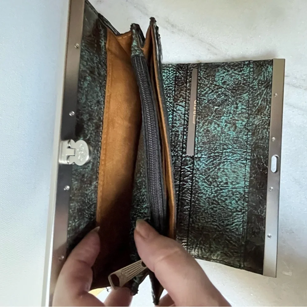 Patricia Nash TOOLED TURQUOISE Leather CAUCHY Wallet $119.00!
